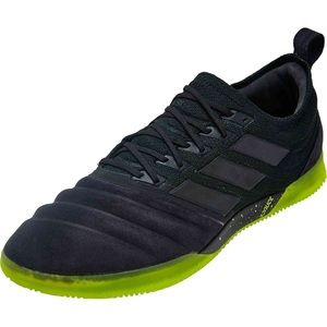 adidas Indoor soccer Copa 19.1